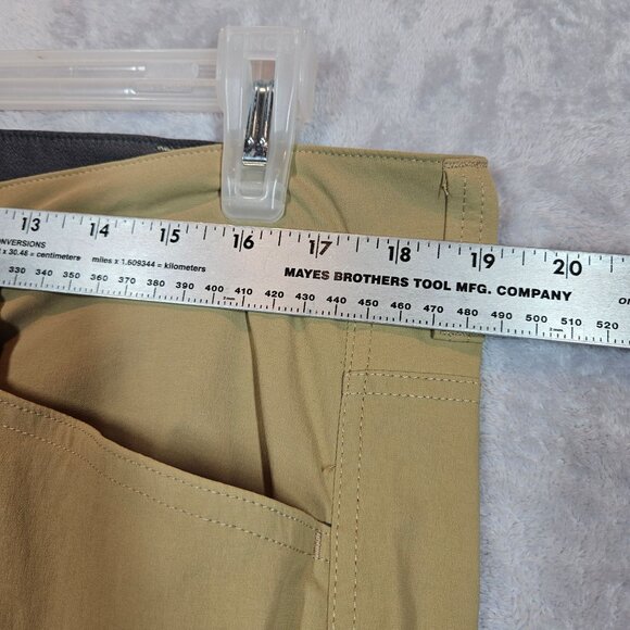 Eddie Bauer Travex zip off Pants Mens 38x30 Beige Nylon Outdoor Hiking Stretch - Picture 6 of 14